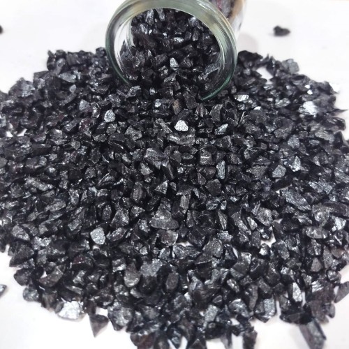 Dekoratif 4-8 MM Arlığında Gercek Cam kırığı 1 Kg Siyah Dekoratif 4-8 MM Arlığında Gercek Cam kırığı 1 Kg Siyah