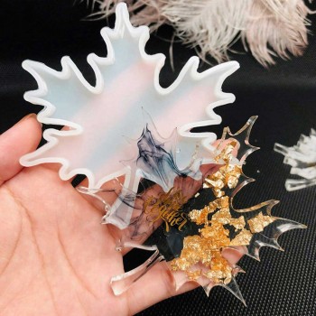 Epoksi Silikon Kalıp Bardak Altlığı Kalıbı Çınar Yaprağı Modeli Epoksi Silikon Kalıp Bardak Altlığı Kalıbı Çınar Yaprağı Modeli