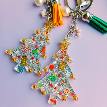 Epoksi Silikon Kalıp Çoklu Yılbaşı Çam Ağacı Kalıbı 12 Li Epoksi Silikon Kalıp Çoklu Yılbaşı Çam Ağacı Kalıbı 12 Li