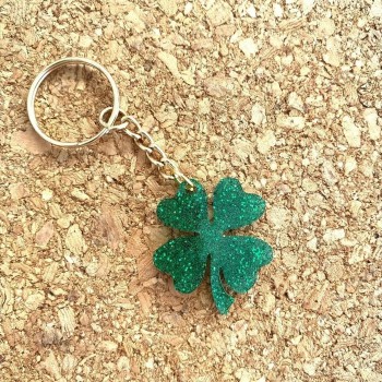 Epoksi Silikon Kalıp Yonca Anahtarlık Kolye Kalıbı 50 Li Epoksi Silikon Kalıp Yonca Anahtarlık Kolye Kalıbı 50 Li