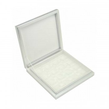 Karton Çikolata Kutusu 9 lu Separatörlü 18X19 CM Gümüş Karton Çikolata Kutusu 9 lu Separatörlü 18X19 CM Gümüş