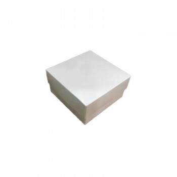 Komple Karton Kutu Düz Renk 10X10x5 CM - 25 Adet Beyaz Komple Karton Kutu Düz Renk 10X10x5 CM - 25 Adet Beyaz