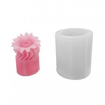 Silikon 3D Burgulu Papatya Mum Kalıbı