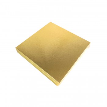 Karton Çikolata Kutusu 16'lı Separatörlü 23.5 X 22.5 CM Altın Karton Çikolata Kutusu 16'lı Separatörlü 23.5 X 22.5 CM Altın