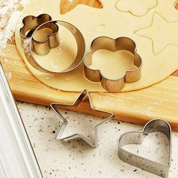 Kek Kurabiye Kalıbı Kalp Papatya Yıldız Yuvak Model 12Parça bk156 Kek Kurabiye Kalıbı Kalp Papatya Yıldız Yuvak Model 12Parça bk156